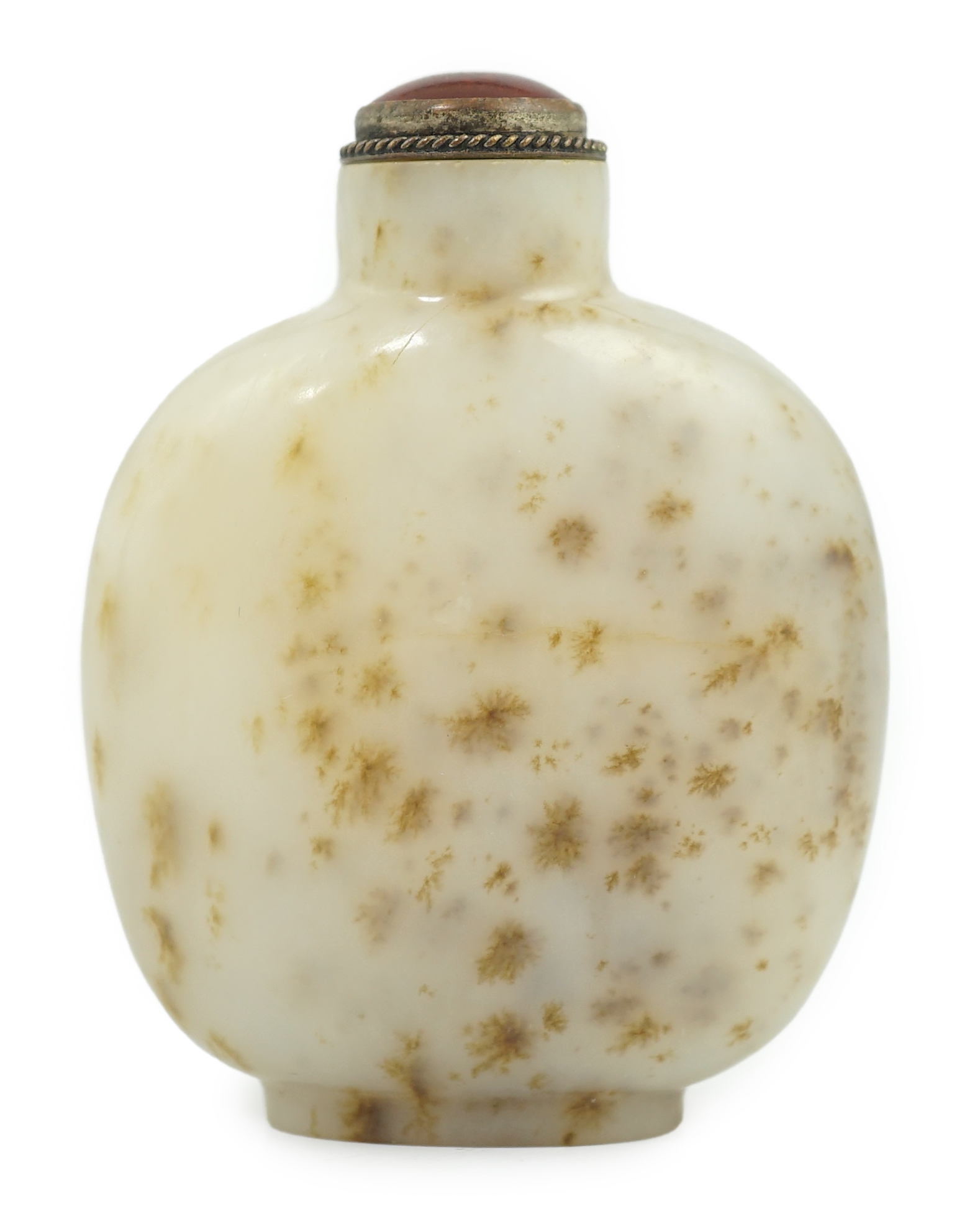 A Chinese white and russet mottled jade snuff bottle, 18th/19th century